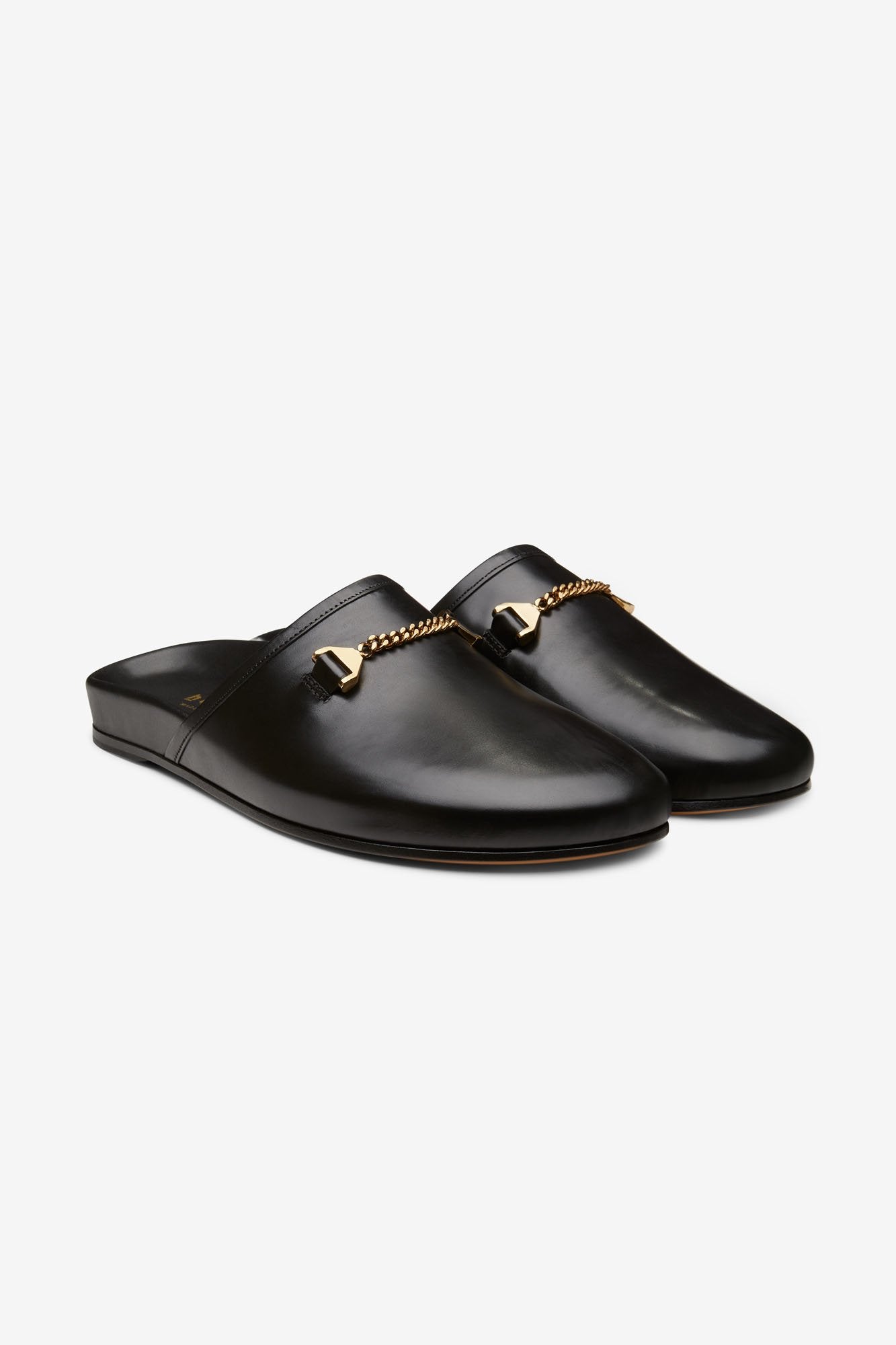 Hyusto Quincy Slipper Black Leather 3/4 view