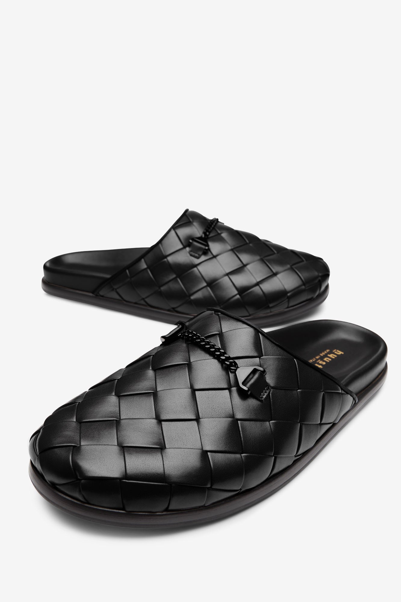 Quincy Slipper Black Weave